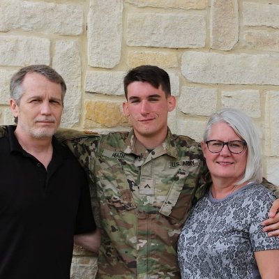 rjhuspcc's profile picture. :)