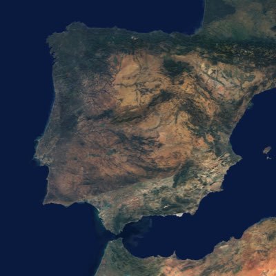 en política solo importan los argumentos para mejorar la gestión de lo que es común. lo demás es propaganda . yo apoyo a la libertad. la de expresión también.