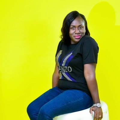 justmoi4you's profile picture. 