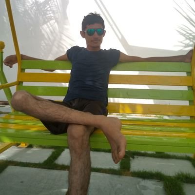 lives in surat