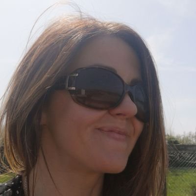styles_elaine's profile picture. 