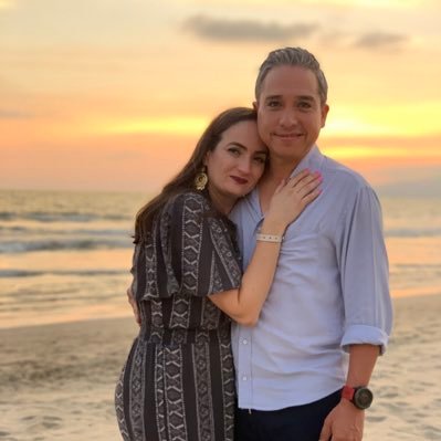 valerialvbor's profile picture. 