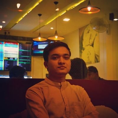 MakrandCChavan's profile picture. Medico 👨‍⚕💉💊
Ayurvedacharya 🌱🌿