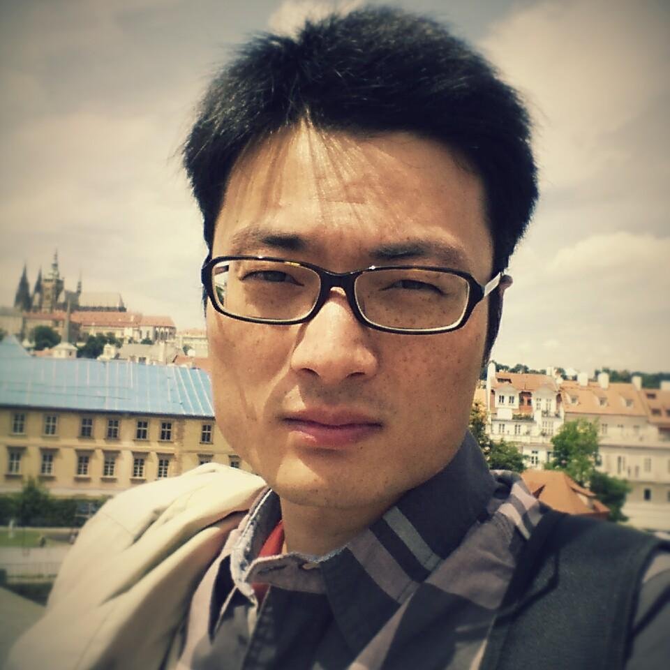 huang_zf's profile picture. 