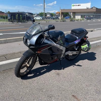 B0schjXryD0y7LU's profile picture. 車 、バイクが好きです。 宜しくお願いします！ バイクメイン アカです！ 無言フォロごめんなさい！！