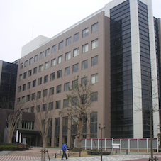 立命館大学理工学部情報工学科・情報学科,情報理工学部の同窓会です.催し情報・大学のホットな情報をお知らせします!OB/OGのみなさん,先生方,ぜひフォローをお願いします.現役学生もwelcome! なお,中の人は @Koichi_Mouri (情報会幹事,'93年度情報工卒,現・情報理工学部教員).怖くはありません.