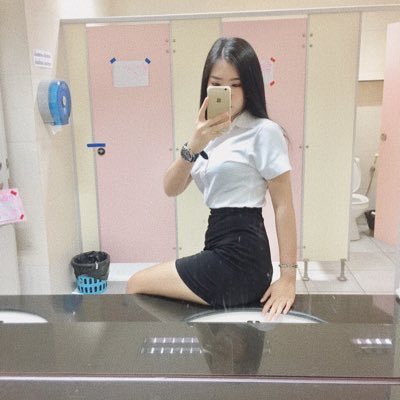 PhavineeH's profile picture. 