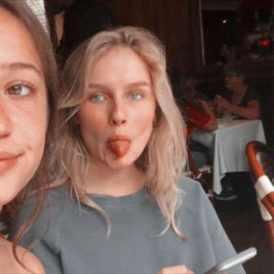 -‵ ──── 𝗠𝗜𝗦𝗧𝗥𝗘𝗦𝗦 𝗢𝗙 𝗟𝗜𝗚𝗛𝗧 ⤷ ᥲmorᥲ’s ᥣittᥣᥱ ρriᥒᥴᥱss ; sorᥴᥱrᥱss, goddᥱss ❯ ᥲsgᥲrdιᥲᥒ bιtᥴh › wᥲᥣᥣᥲᥴᥱ’s twiᥒ ❛—I am the best kind of power here.❜
