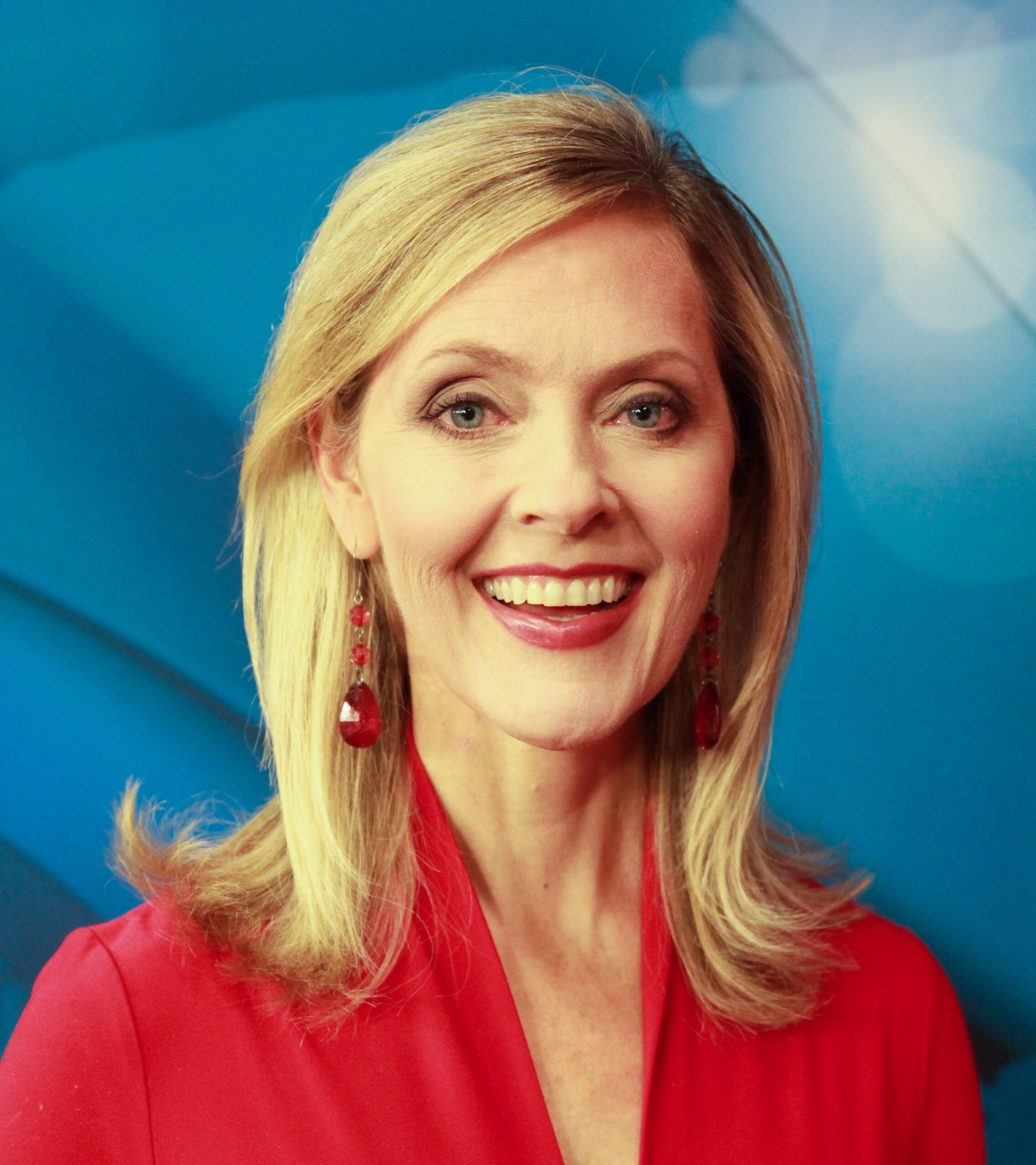 Assistant News Director/Noon Anchor at WABI TV5. #wife #twinmom #journalist Links & RTs ≠ endorsements. Opinions are my own. Connect with me at cpegram@wabi.tv