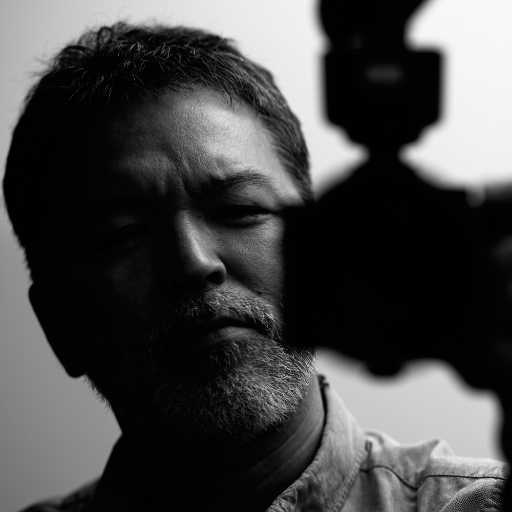 (現)外資系研究所で未来のスマホカメラを研究開発する人。 (元)Texas Instrumentsで半導体回路設計してた人。 ISTP。 https://t.co/b0UzzSfjwU #silhouettehunting #江ノ島写真部