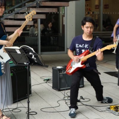Laughtermans_k's profile picture. 都立南平→國學院 経営 洋楽、Green day 音楽バカです。ボーダーは体の一部。Laughtermans. Gt&Vo 弾き語りもポロポロ弾きます。 バンド見てね→https://t.co/83agVaD0rf 🏋️‍♀️