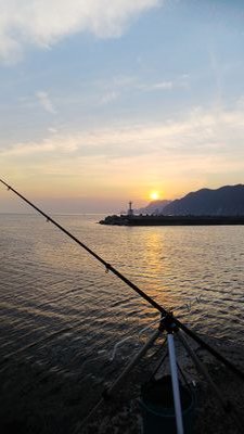 かれこれ40年以上ABC聴いてます。今は岡山県北の津山在住ですが、中味は大阪人🐙。休日は海で魚釣り🎣。