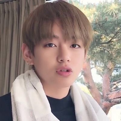 taehyungssiw's profile picture. 25 e 26.5.19 🖇🥛•⋆ฺ｡*:･ ˻˳˯ₑ #태형 🐯
#BTS