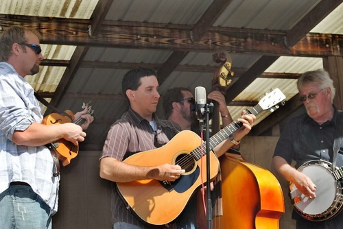 Cmartin1101's profile picture. Play guitar, sing, work at AT&T