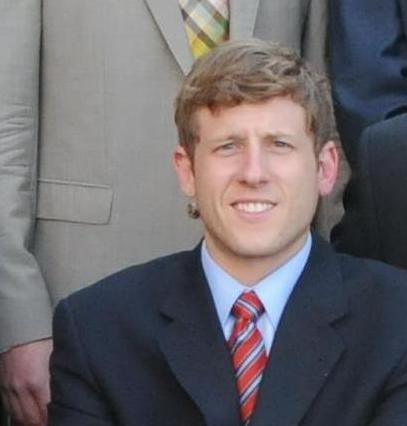 TheWizofTech's profile picture. Born in Kansas. Raised on the internet.