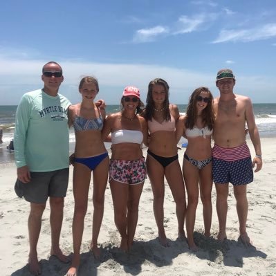 KarenKlowry's profile picture. lowry mama