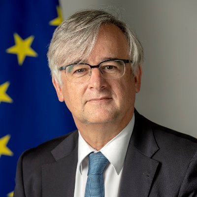 Special Envoy🇪🇺 on Small Island Developing States @eeas Career diplomat🇪🇸,married,father of 3 children.Personal account. Xs are not necessarily endorsement.