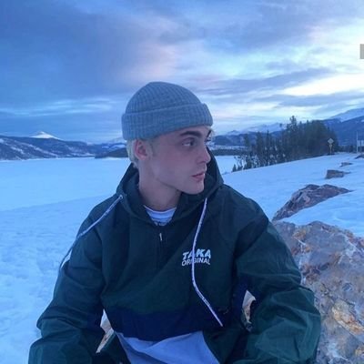 rpwAeshan's profile picture. I don't know the question, but sex is definitely the answer