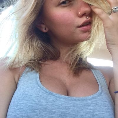 danbellahatfie1's profile picture. happy girl 💖