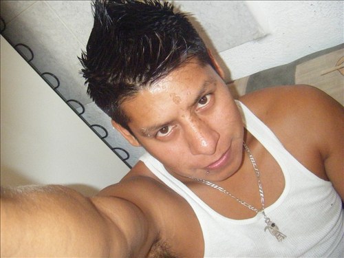 froggykuday's profile picture. Naci en Papantla Ver. Me gusta i a los antros me gusta el cine el arte callejero ´´PAYASOS´´ mi comida favorita es la china jiji