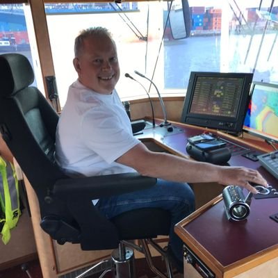 schipper/hydrosurveyor Port of Rotterdam - ambassadeur Varen Doe je Samen -  JINC - tweet op eigen titel