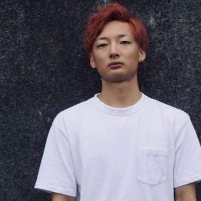 役者やってます、よろしくお願いします。