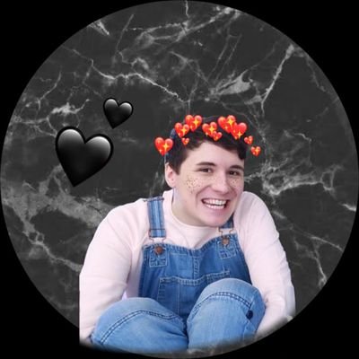 🎶Singer🎶
Youtube: FrankeeSings
Profile and banner picture made by: @softxhowell