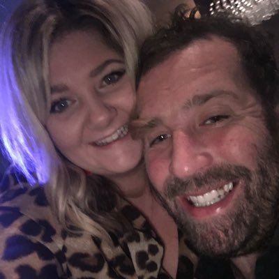 STEM_ily's profile picture. STEM Inspirer 👷🏻‍♀️, Dog Lover 🐶 & Cocktail Enthusiast 🥂