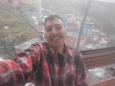 OscarJavierBe18's profile picture. Muy cimpatico