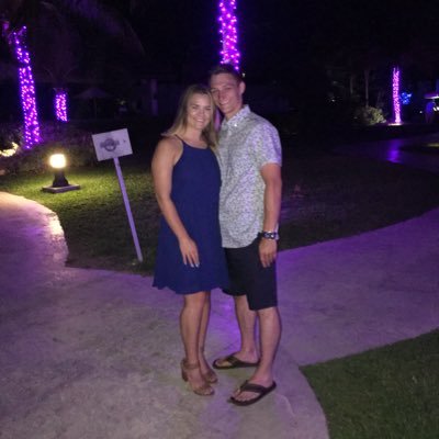 Ex-dentist, working in clinical informatics. Huge sports fan, deeply invested in Chelsea FC. Married to the amazing and wonderful @chassynichole9!