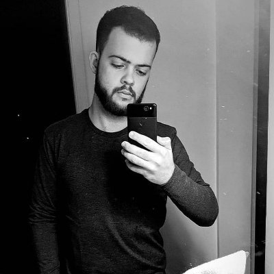 faço programa, jogo joguinhos online e meu pâncreas foi de base
