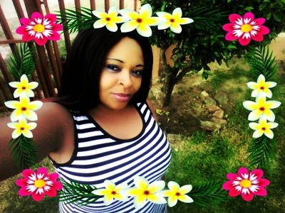 Child of d light| God 1st| mom| sister| simple| young| gifted| black.
