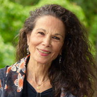 julia alvarez (@writerjalvarez) 's Twitter Profile