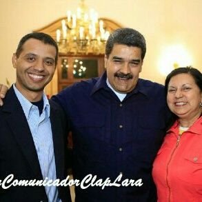 Soy Comunicador CLAP📱
Defendiendo el legado Chavez😍Apoyo total al Presidente Nicolas Maduro😚