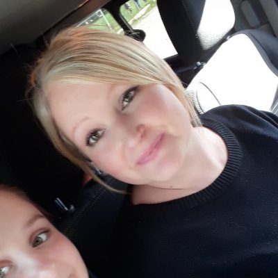Cecelia92015982's profile picture. 