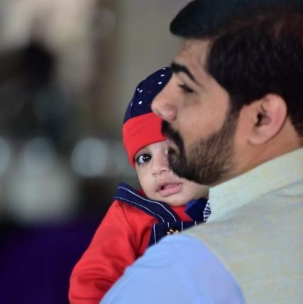 fahadmunirmalik's profile picture. Innocent Guy