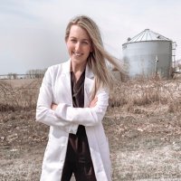 Emily Jacobs - @EmilyJacobsMD Twitter Profile Photo