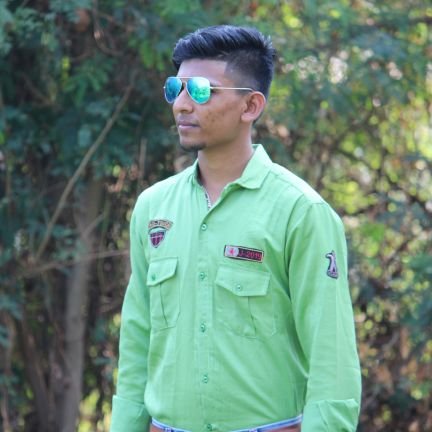 AxayPat28407199's profile picture. 