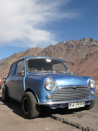 Arquitecto Chileno fanatico de la tecnologia y los autos clasicos. Mi favorito, el MINI