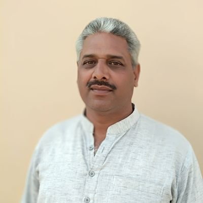 Former Chairman at milk union Budaun Utter pradesh.Constantly finding ways to connect with the world. Loving the Twitter Universe!