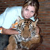Lydia Finnegan (@petproblemlydia) Twitter profile photo