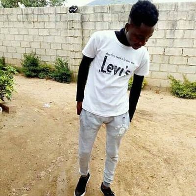 GeorgeMiyanda3's profile picture. Be hard👊
Then get hard💪
Zambia is Busy🇿🇲