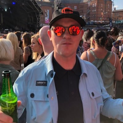 I will confess all my sins after several large Gins! Keep The Faith. Lover of decent clobber and fine hosiery /// BSFC#1062 Instagram christhorpe31