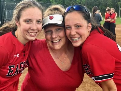 12nae21's profile picture. 