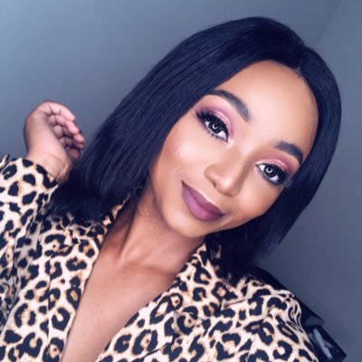 Vee_Pebane's profile picture. †̥̥