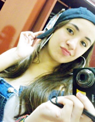 aah inteligeenciaa me  persegueee, maaiis eeu so maais rapiidaa :S KKKKKKKKk