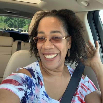 I'm Michelle, wife, working mom, mother of 3 girls, tech geek, musician, time anxiety survivor and lover of journals. #busywife #aws #timeanxiety #productivity