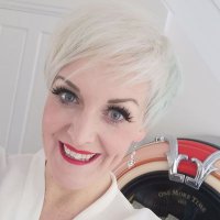 Dr Faye Skelton(@LightFayber) 's Twitter Profile Photo