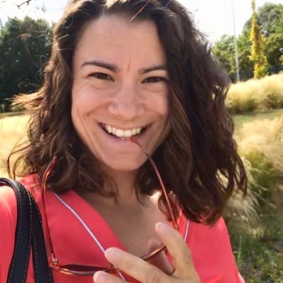 ~ Running mom*3 🏃🏻♀️ ~ Graphic Designer ©️ ~ New adventures lover 🗺 ~ Love/life partner of Joeri 💘 ~ Good food & drinks 🥂🍱 ~ Belgium, Zemst 🇧🇪