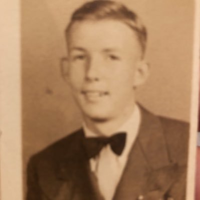 Robotears420's profile picture. 